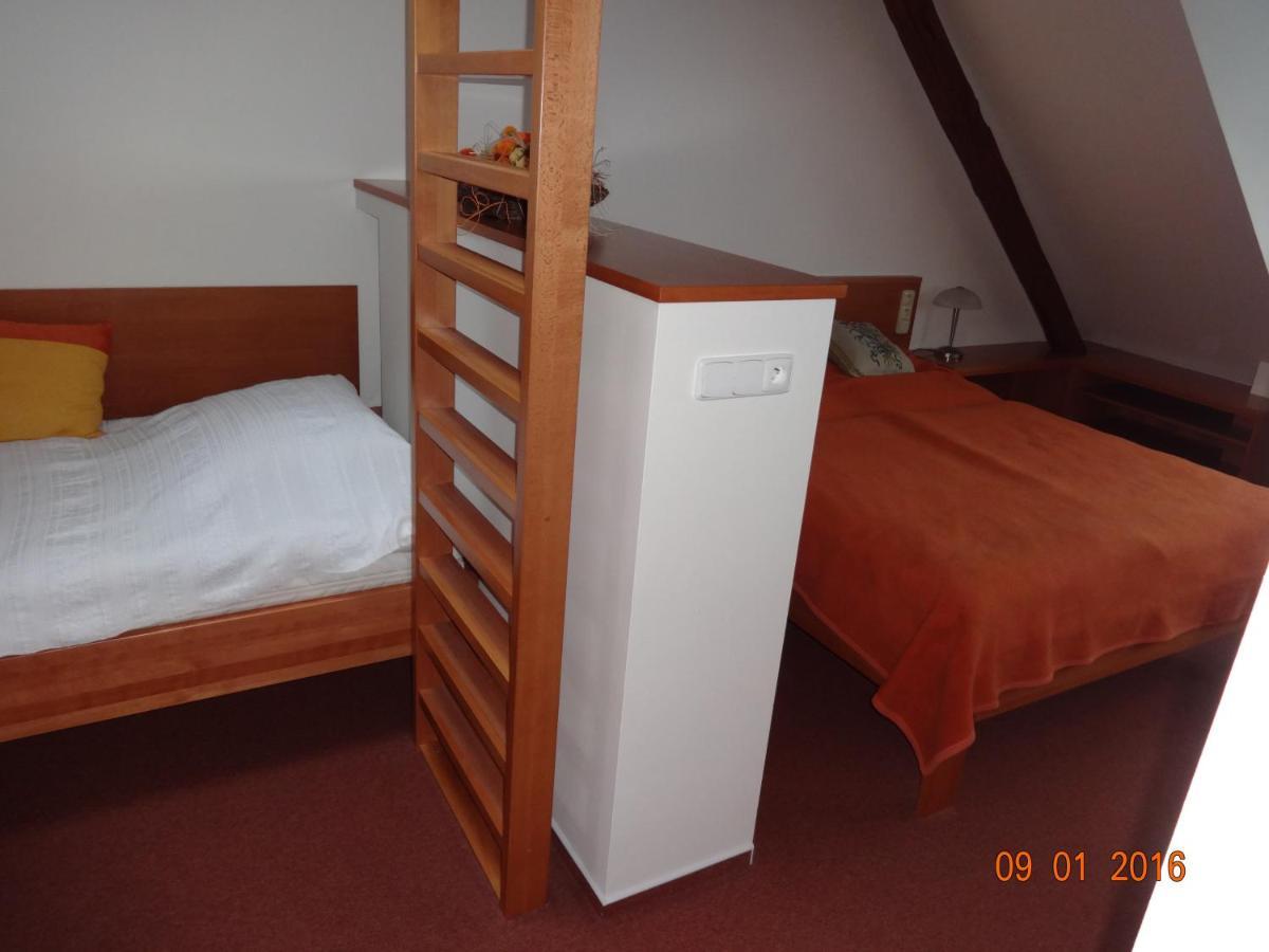 Apartmanovy Dum Bobruvka Extérieur photo